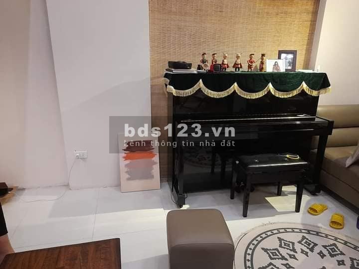 Bán biệt thự phố Giang Văn Minh, Ba Đình dt 65m2 x3 tầng, cách ô tô 40m, giá 5.7 tỷ