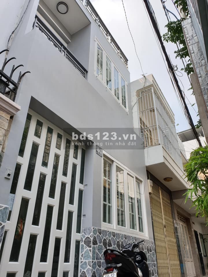 NGUYỄN VĂN ĐẬU 4.5 tỷ, hẻm xe hơi Kinh doanh tốt, 3 bước ra mặt tiền .