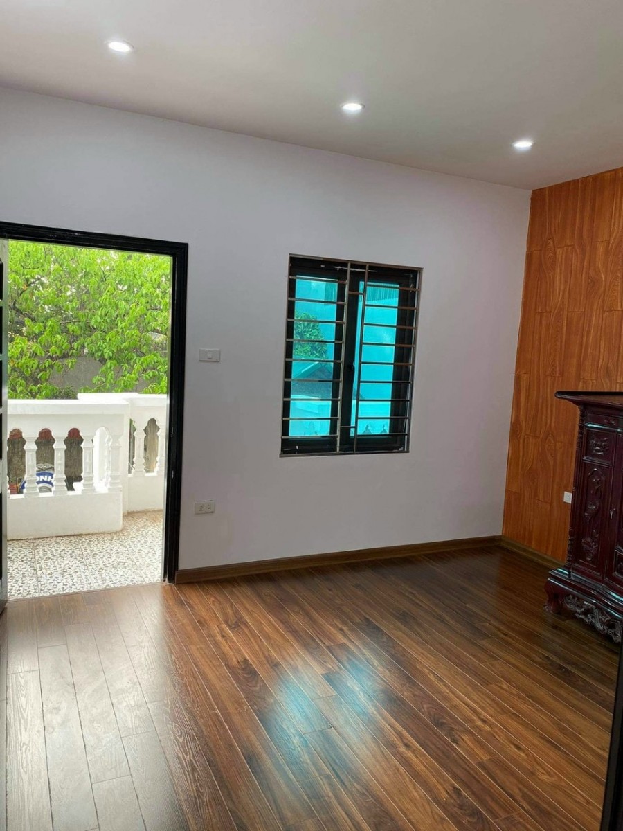 40m2, giá bán 5,5 tỷ, Phùng Hưng, Hà Đông, Nhà Đẹp, Xe tải đỗ cửa, Kinh doanh, VP