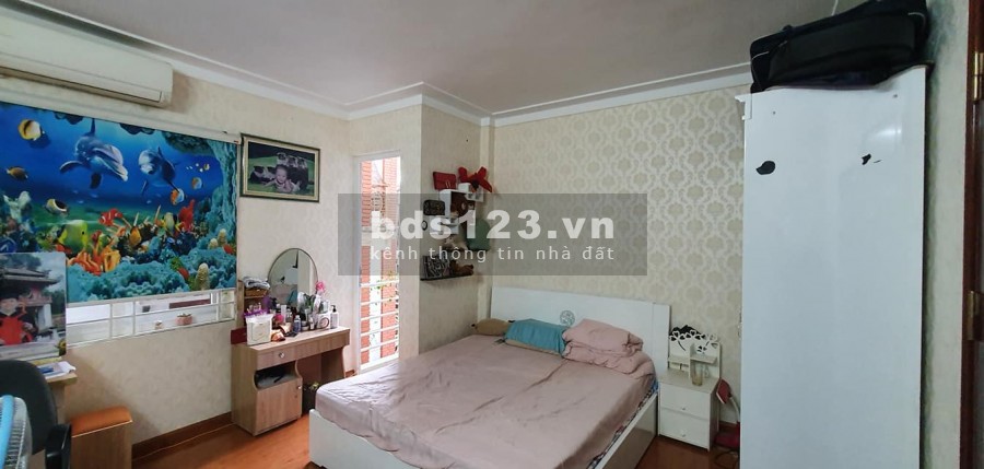 Phạm Văn Đồng phân lô 2 mặt thoáng, nhỉnh 3 tỷ, gần ô tô trung tâm Cầu Giấy tặng full nội thất