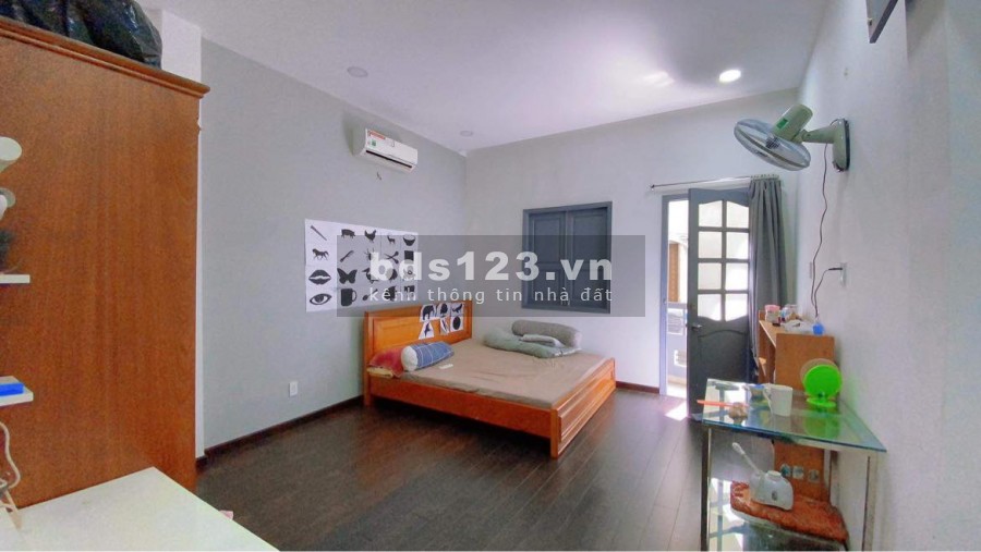 Siêu hiếm Võ Văn Tần, Quận 3 giá chỉ 6.5 tỷ, nhà đẹp 5 tầng, 4 phòng ngủ, hẻm 1 xẹc, lhcc