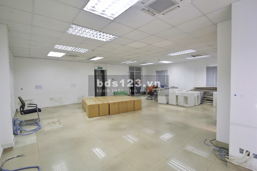 Cho thuê văn phòng tại 33 Lê Trung Nghĩa, Tân Bình giá chỉ 11,5$ /m2