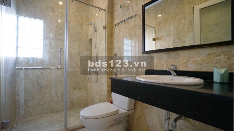 Chính chủ cần bán nhà trong ngõ Đặng Thai Mai, mặt tiền 4m, hướng Tây Nam, Lh: 0972933496