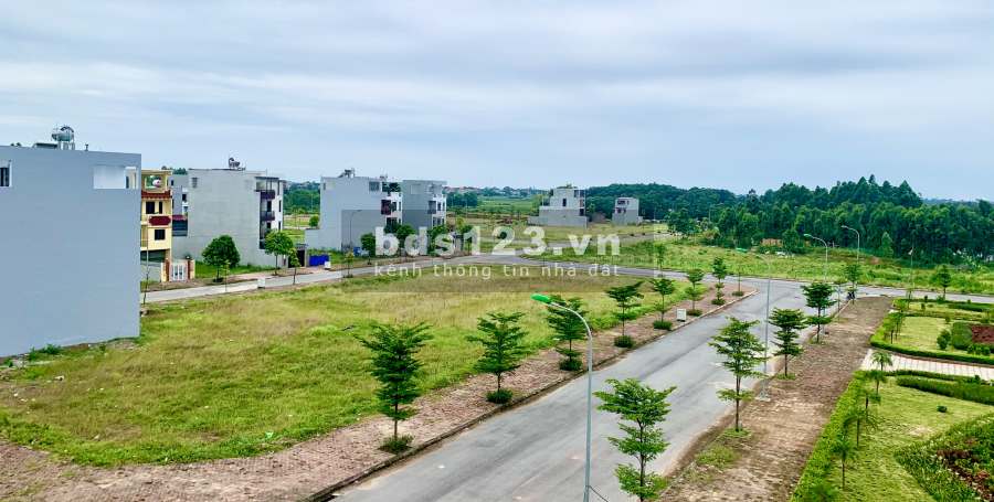 Chình chủ bán lô đất hương ĐN ngay sát lô góc tung tâm KĐT mới Xuân Hoà