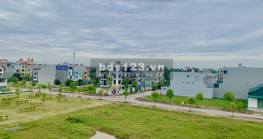 Chình chủ bán lô đất hương ĐN ngay sát lô góc tung tâm KĐT mới Xuân Hoà