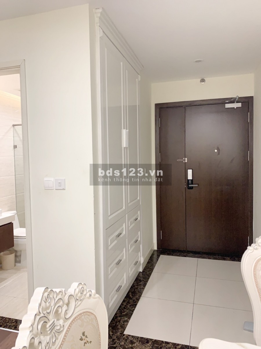 Cho thuê căn hộ chung cư HH1 90 Nguyễn Tuân 2PN Đủ Đồ