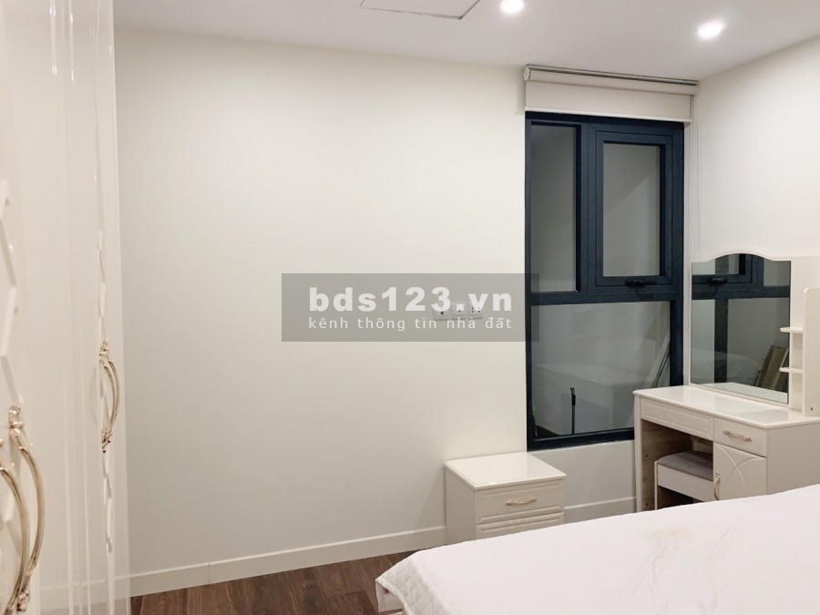 Cho thuê căn hộ chung cư HH1 90 Nguyễn Tuân 2PN Đủ Đồ