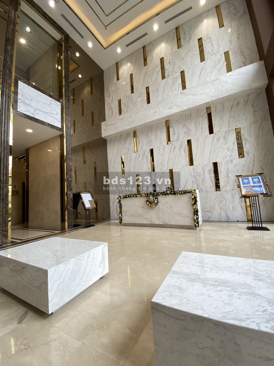Cần tiền bán gấp căn góc view đẹp Deldorado Hồ Tây