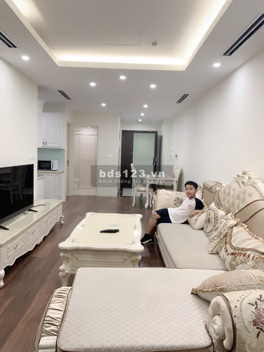 Cho thuê căn hộ chung cư HH1 90 Nguyễn Tuân 2PN Đủ Đồ