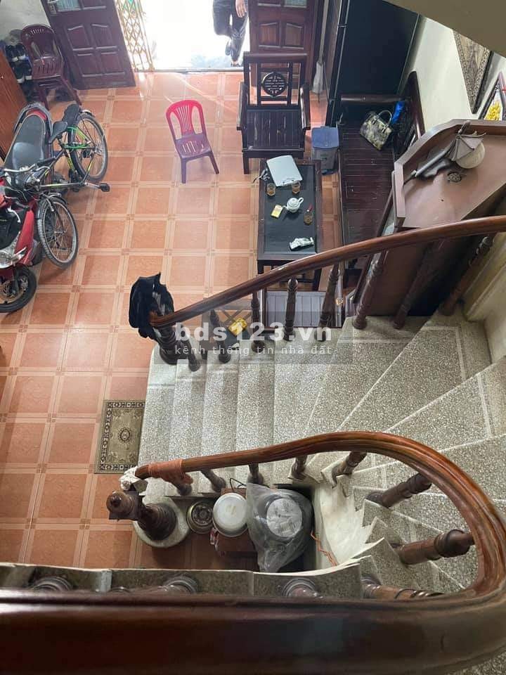 Bán nhà Hữu Hưng Tây Mỗ Nam Từ Liêm, dt 38m, 4 tầng, giá nhỉnh 2 tỷ