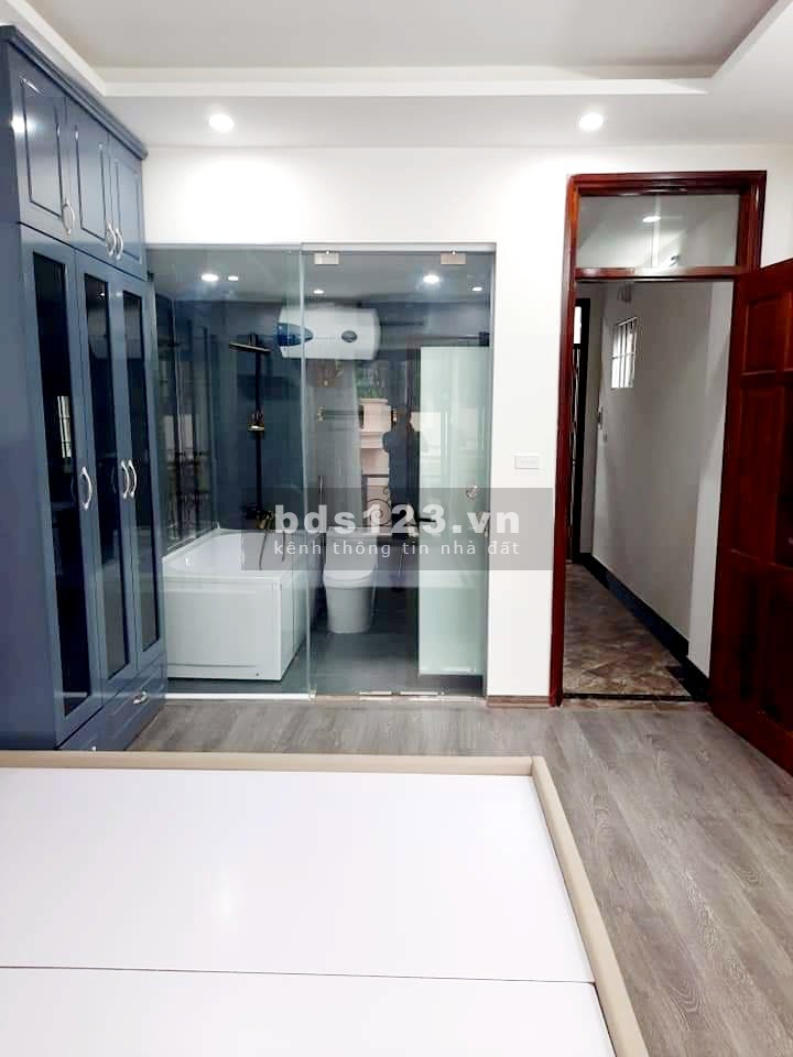 Cần Bán Gấp Nhà Mặt Phố Lương Khánh Thiện 51m.Kinh Doanh Cực Tốt