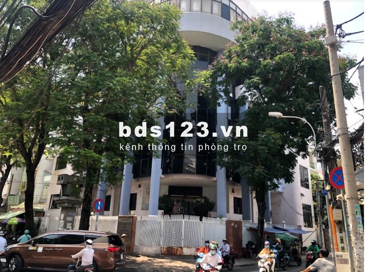 Tòa nhà 131 Hòa Hưng 2 mặt tiền qQận 10, giá thoả thuận có bao phí quản lí