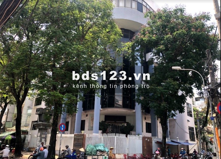 Tòa nhà 131 Hòa Hưng 2 mặt tiền qQận 10, giá thoả thuận có bao phí quản lí