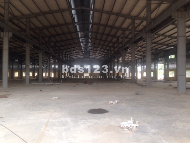 Cho thuê kho xưởng DT 5000m2 trong khuôn viên 8300m2 tại KCN Thạch Thất Quốc Oai, Hà Nội