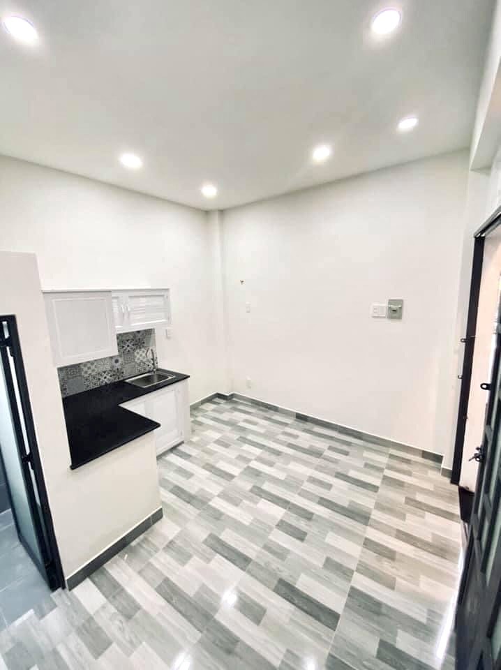 Phan Văn Trị, nở hậu tài lộc, bé xinh, giá bán nhỉnh 2 tỷ, lh 0922111338