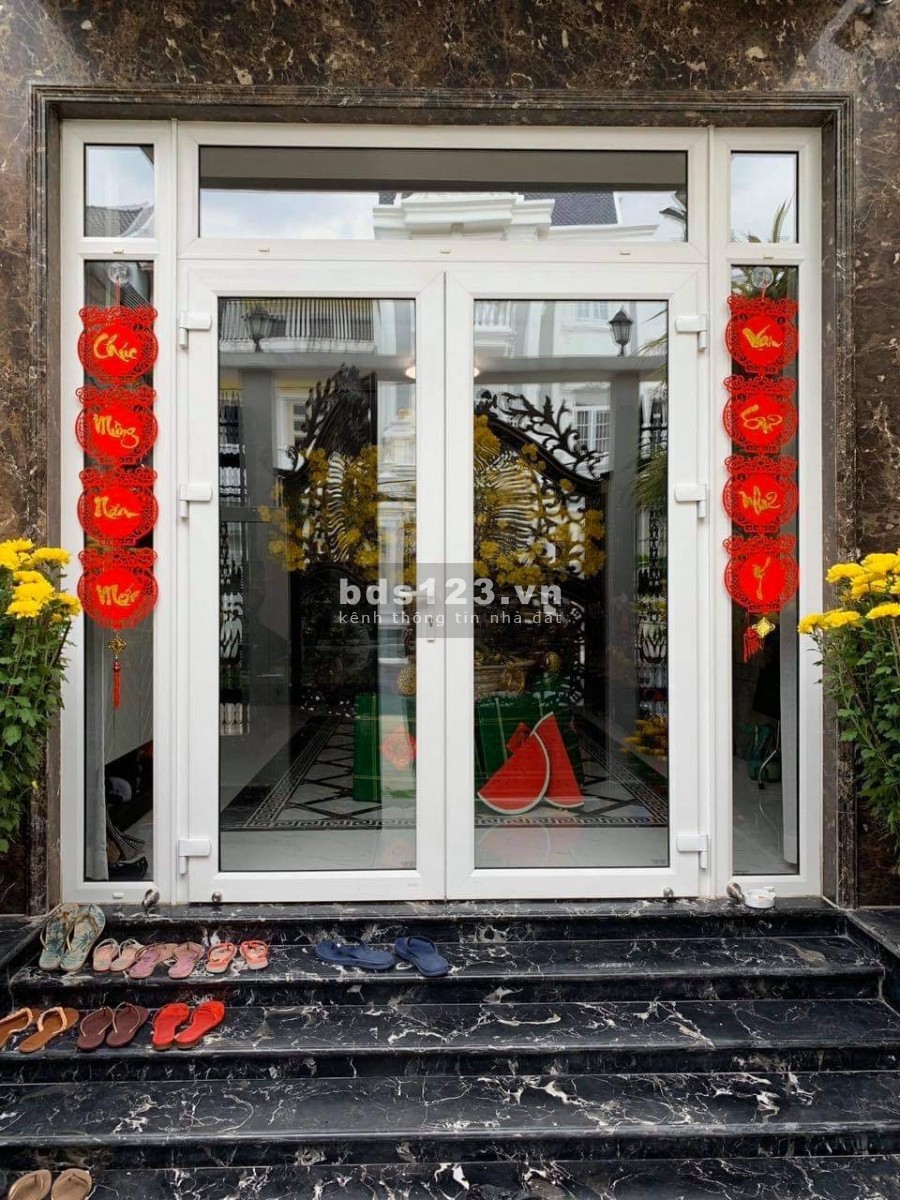 Mặt tiền Ngay ngã tư Nguyễn Cư Trinh Trần Đình Xu Quận 1, kinh doanh thu nhập khủng