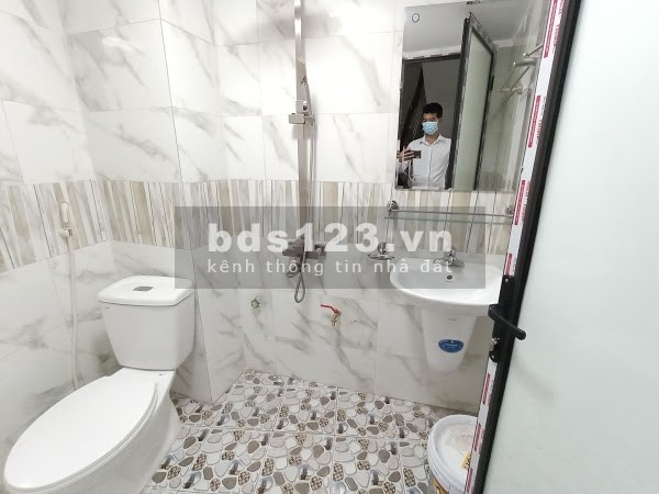 Nhà Minh Khai 26mx4T khung cột chắc chắn, giá 2.35 tỷ lh 0916010180