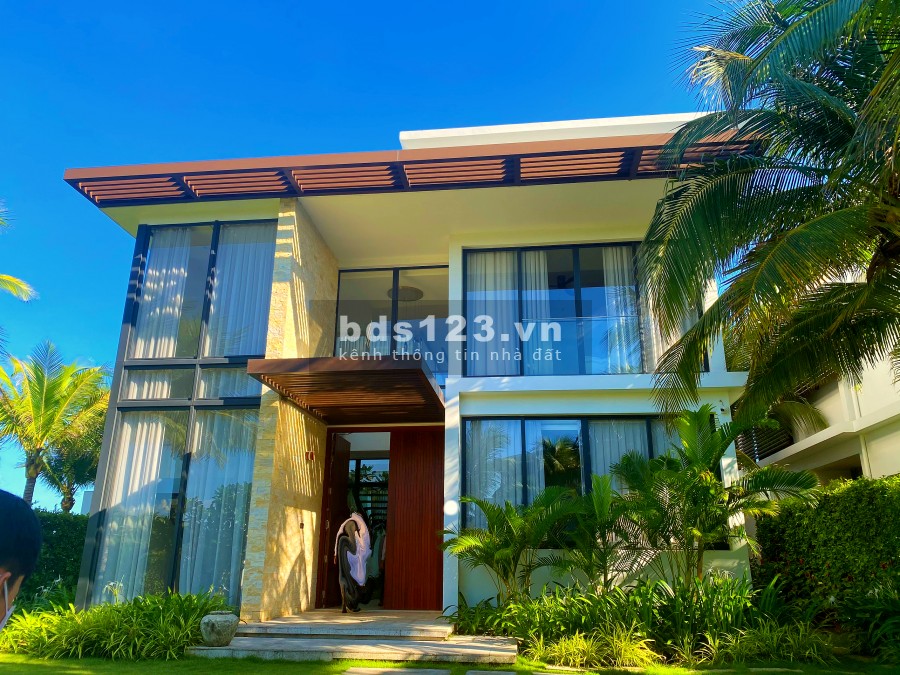 Công chứng sang tên nhận nhà ngay biệt thự mặt tiền biển Melia Hồ Tràm giá 41,9 tỷ