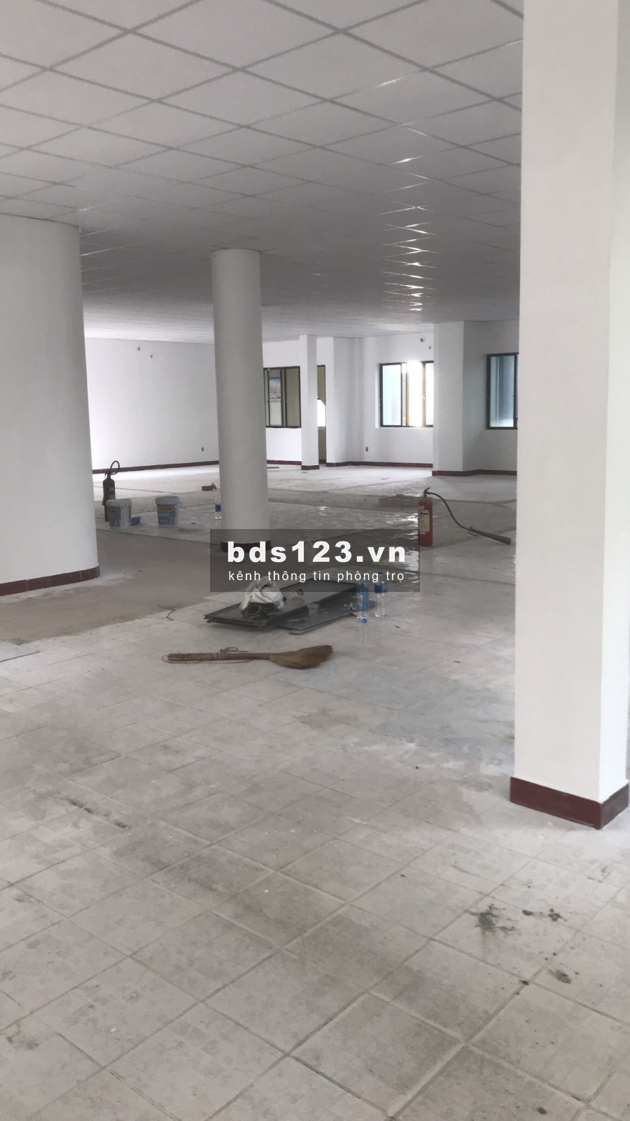 Tòa nhà 131 Hòa Hưng 2 mặt tiền qQận 10, giá thoả thuận có bao phí quản lí
