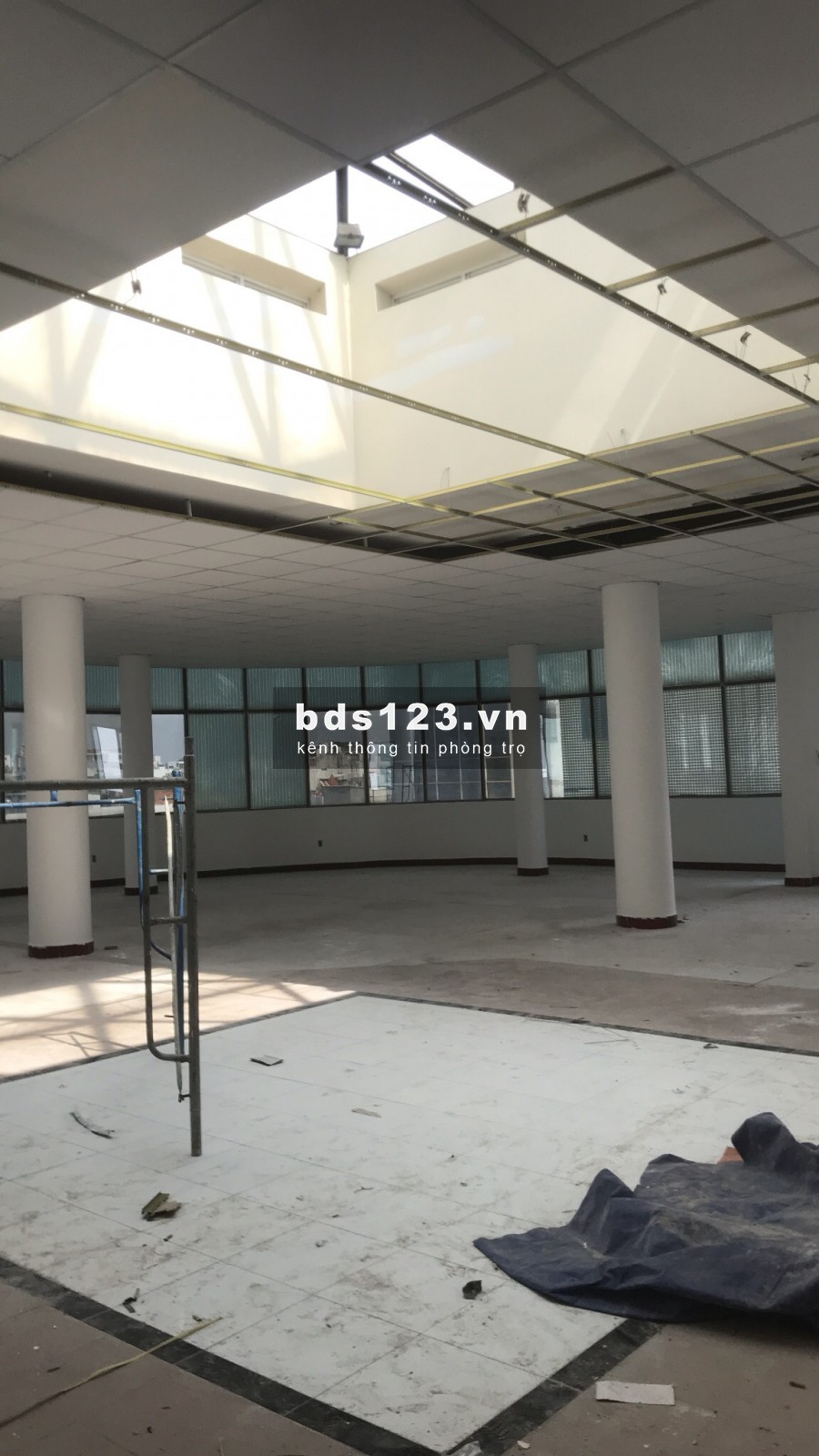 Tòa nhà 131 Hòa Hưng 2 mặt tiền qQận 10, giá thoả thuận có bao phí quản lí