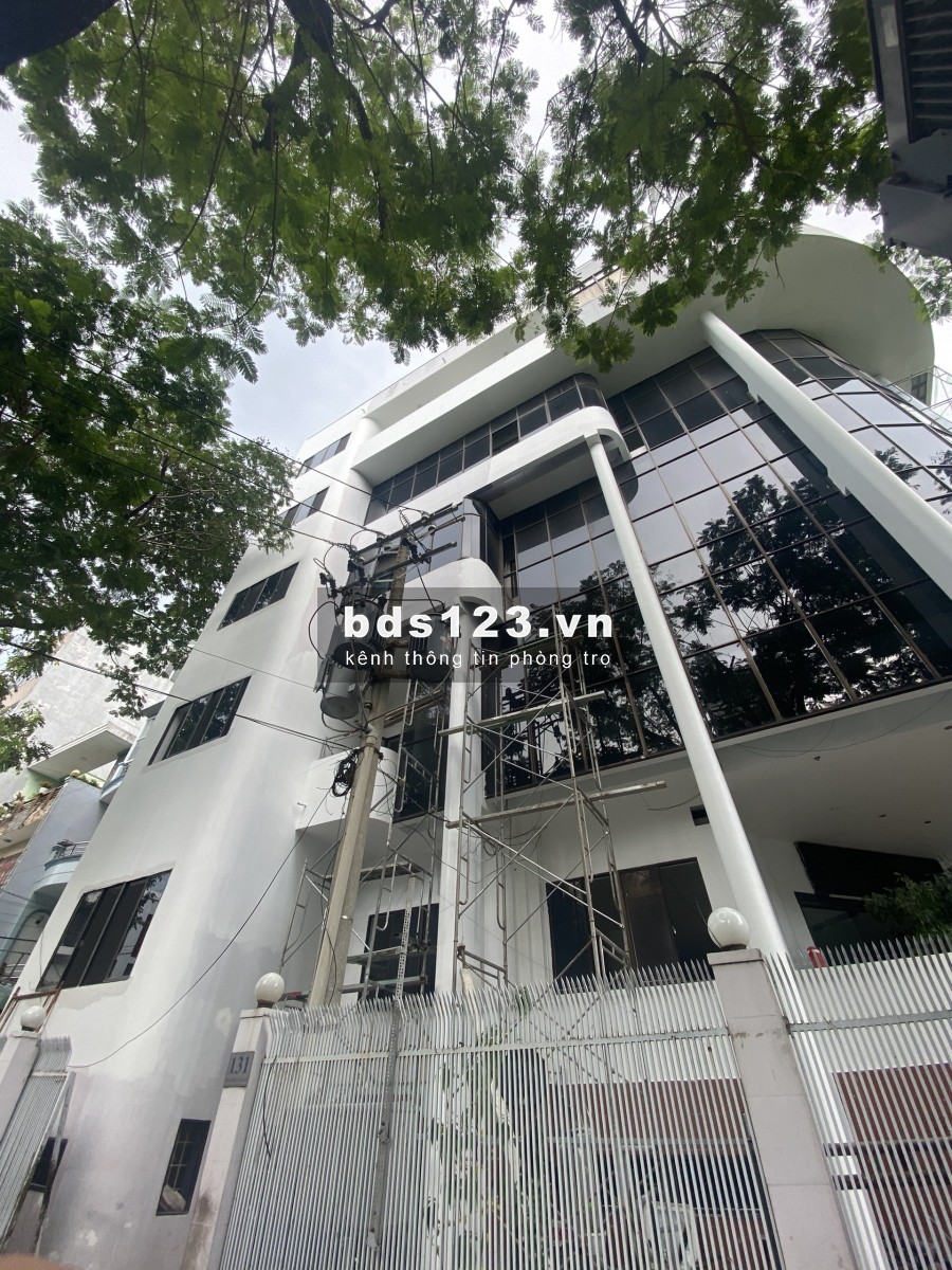 Tòa nhà 131 Hòa Hưng 2 mặt tiền qQận 10, giá thoả thuận có bao phí quản lí