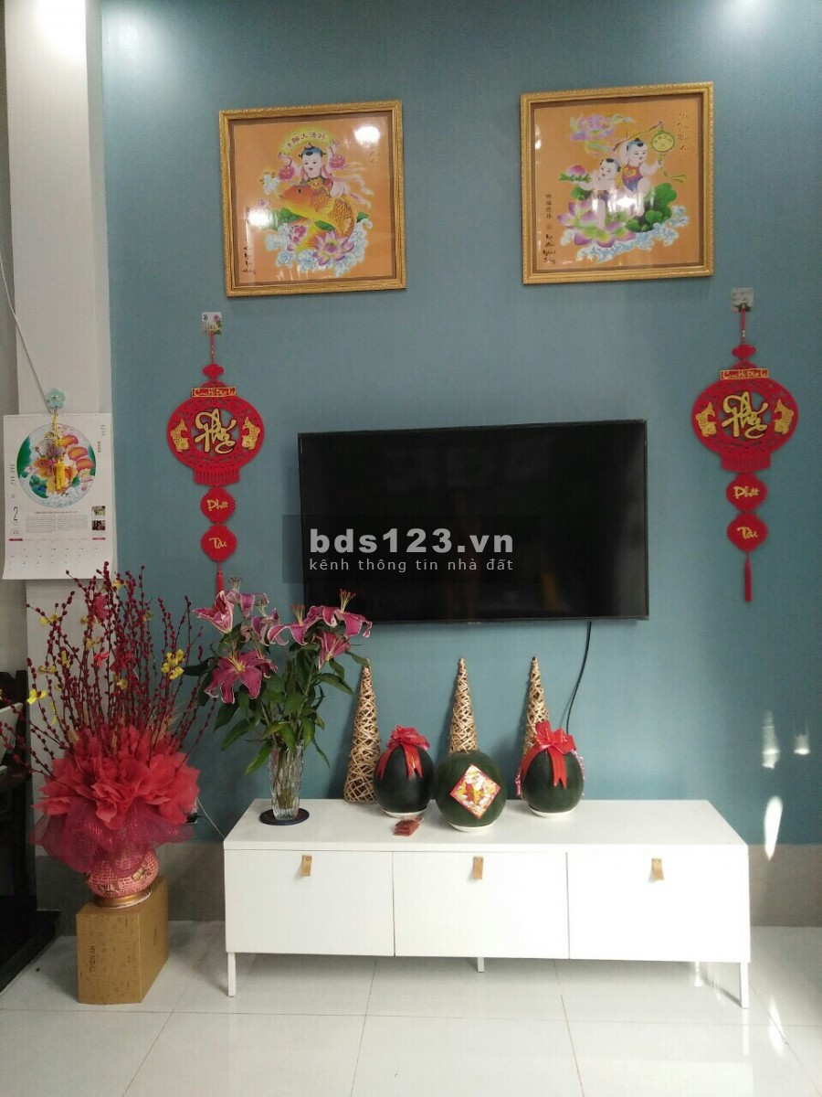 Cần bán nhà Linh Xuân thành phố Thủ Đức, khu dân cư đông đúc, lhcc