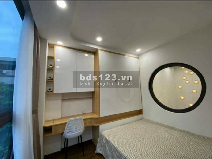 Bán nhà Tư Đình, Long Biên cực mới, đẹp long lanh, ngõ thông, dt 35m, 5 tầng, chỉ 2,5 tỷ