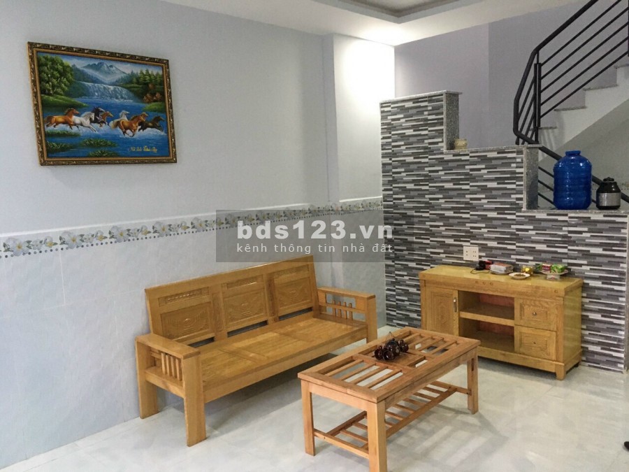 Bán nhà 427/ Tân Kỳ Tân Quý phường Tân Quý dt 5x9m 1 lầu, giá 3,3 tỷ