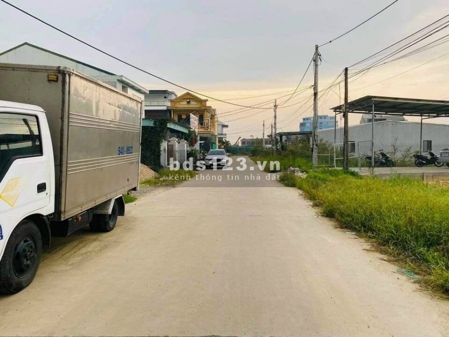 Bán gấp lô đất mặt tiền khu qui hoạch Chiết Bi, đường rộng 7.5m, lh 0346229509