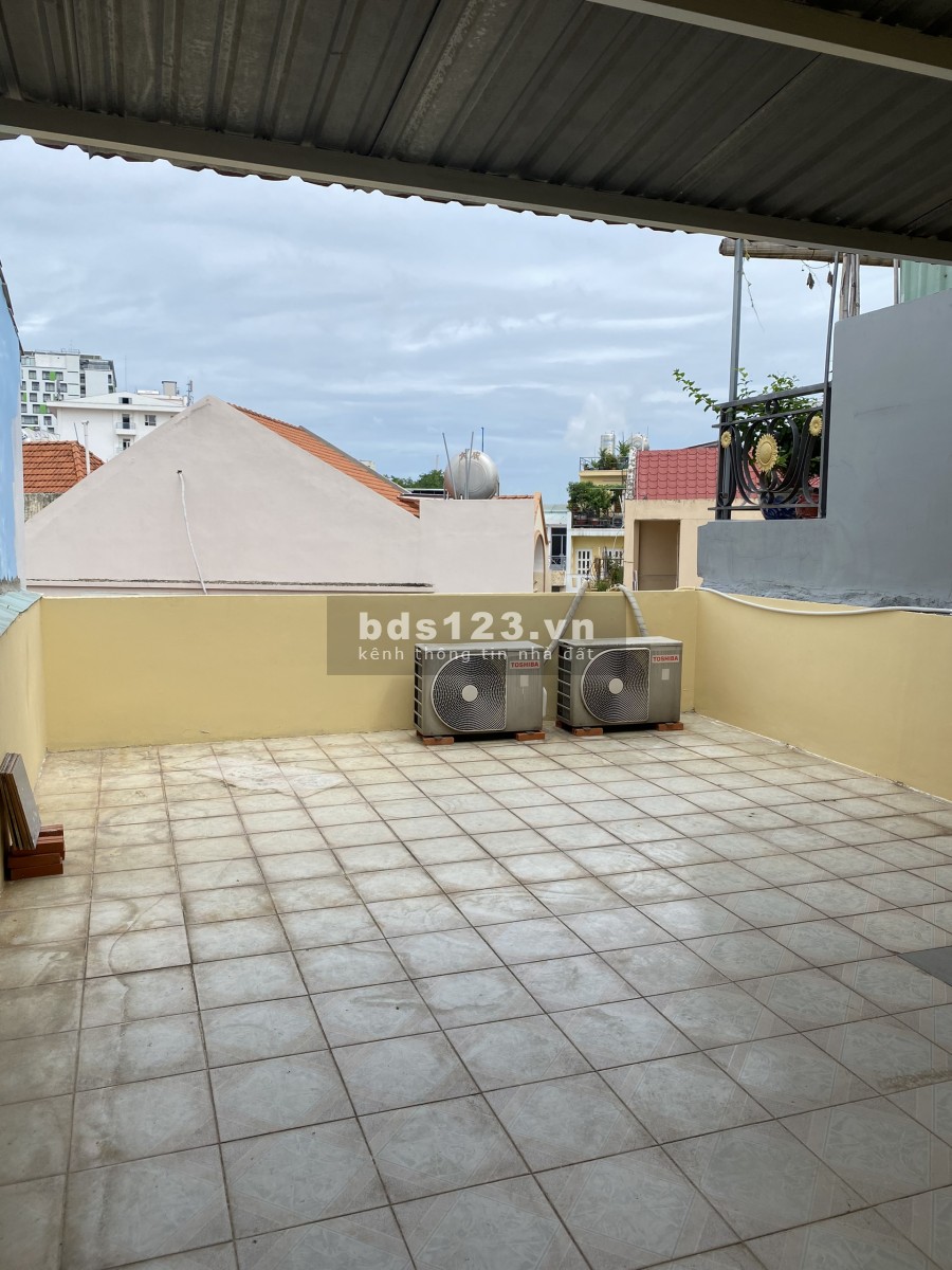 Giải Phóng P4 Tân Bình 5x20 Trệt lửng 3 lầu gồm, trệt trống 6 phòng, nhà 2 mặt tiền