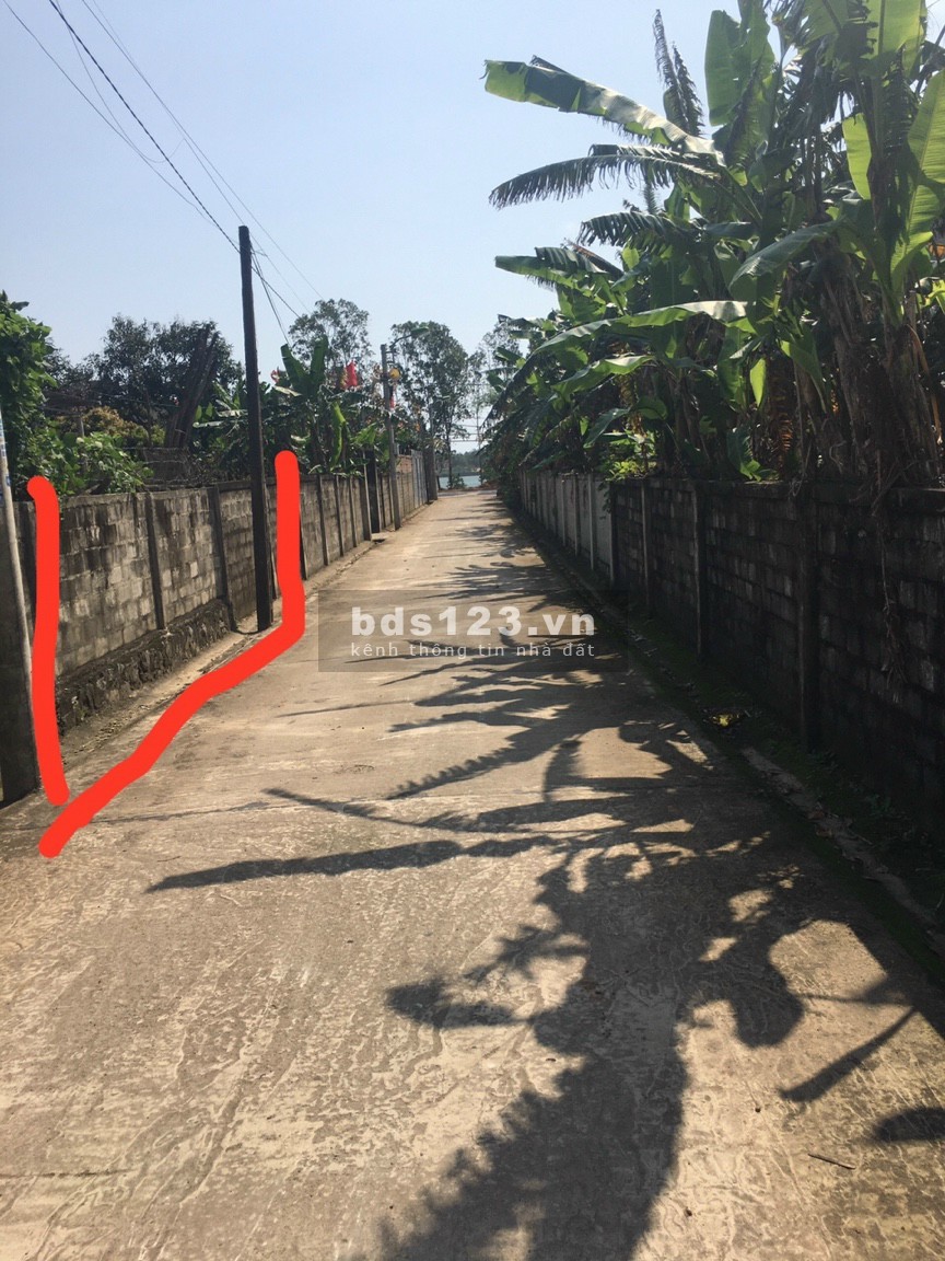 Bán đất mặt tiền Trị Thiên Trung tâm Thị trấn Quán Hàu, 295m2, đường oto thông thoáng