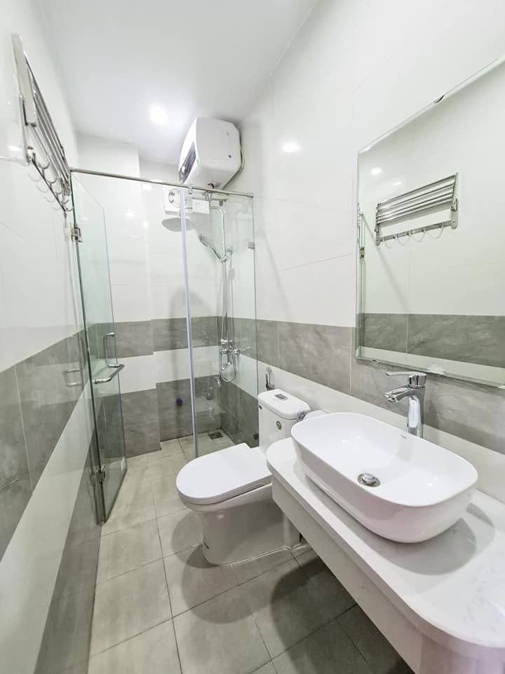 Bán nhà Nguyễn Cao, nhà mới khách sạn 5 sao, giá bán 5.85 tỷ, sổ đỏ