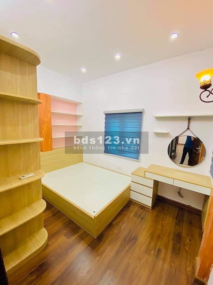 Nhà phố Phùng Hưng Diện tích rộng nhà đẹp ô tô trước cửa kinh doanh đỉnh