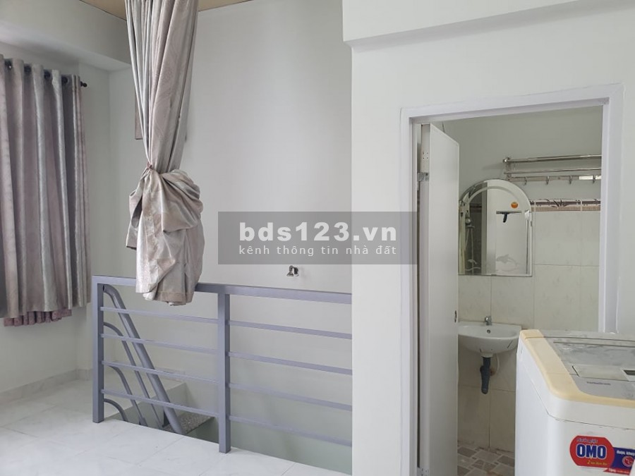 Nhà Nguyễn Trọng Tuyển, sổ nở hậu, dọn vào ở liền, giá bán 3.3 tỷ
