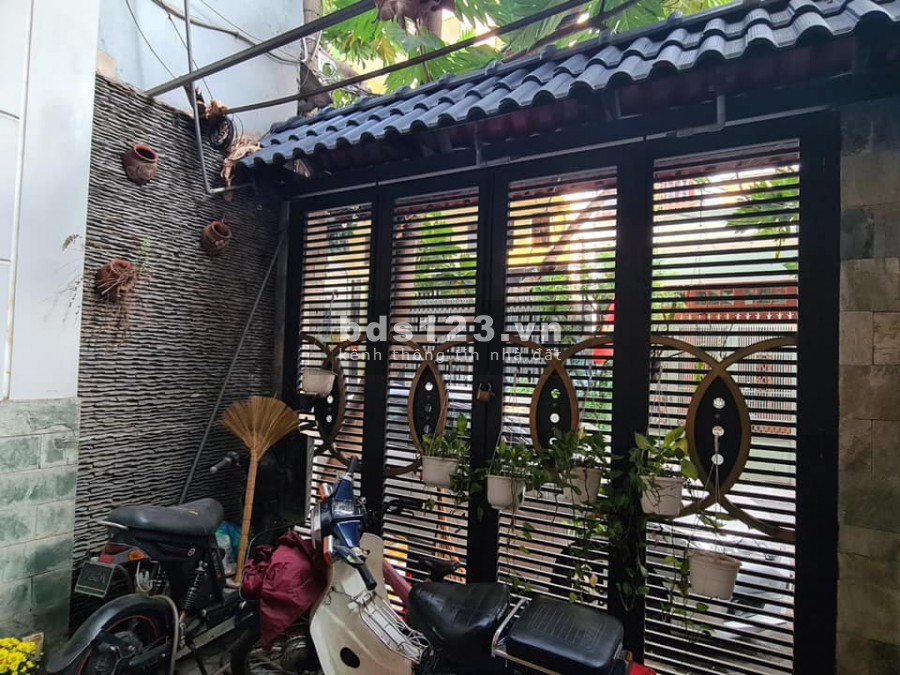 [Bán nhà] Đông Hồ ,Tân Bình , 40m2 ,4x10m, 3 tầng,HXH, Nhà đẹp,Sổ hồng. 4 tỷ 200.