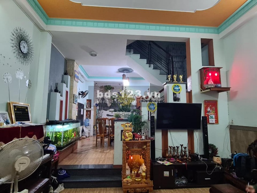[Bán nhà] Đông Hồ ,Tân Bình , 40m2 ,4x10m, 3 tầng,HXH, Nhà đẹp,Sổ hồng. 4 tỷ 200.