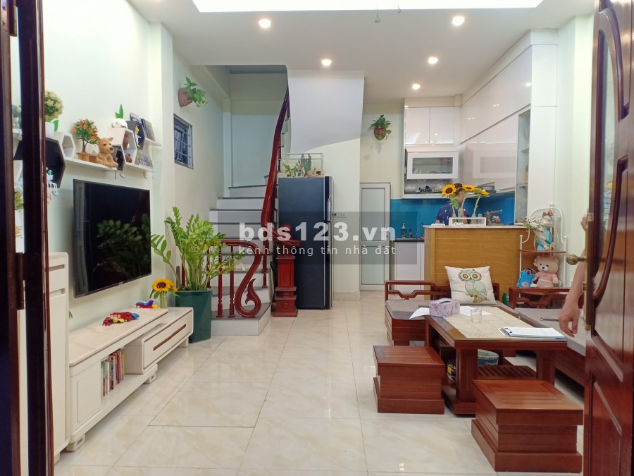 Còn duy nhất căn nhà to đẹp, giá rẻ Quận Thanh Xuân, Quan Nhân 50m2, giá 4.2 tỷ
