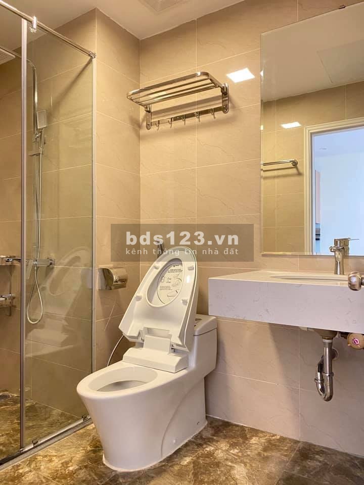 Cho thuê CCMN cao cấp mặt phố Phạm Hồng Thái - Quận Ba Đình