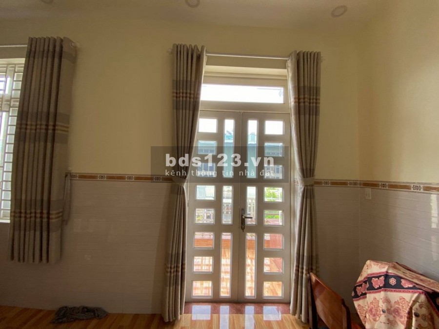 Đào Tấn Quận Ba Đình, Vỉa Hè Đá Bóng, mặt phố, kinh doanh ô tô tránh dt 80mx5T, giá chỉ 14 tỷ