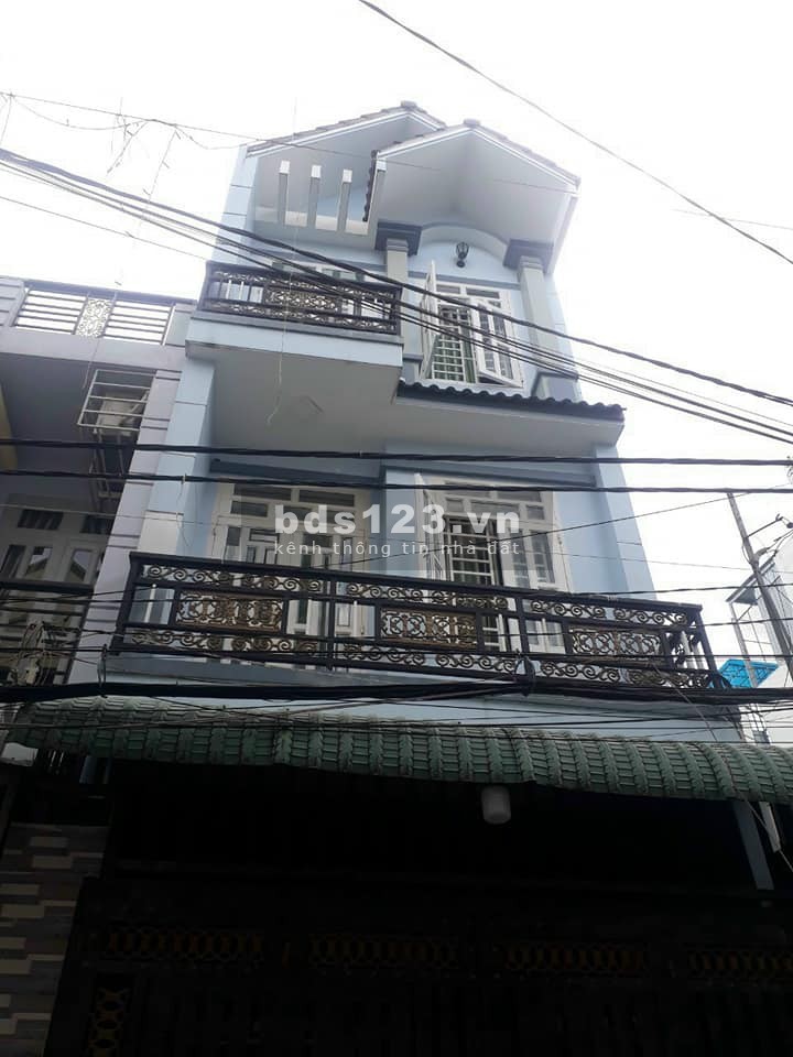 Bán nhà hẻm 79 Phú Thọ Hòa, Quận Tân Phú, dt 88m2, 3 tầng BTCT, hẻm xe hơi, giá rẻ