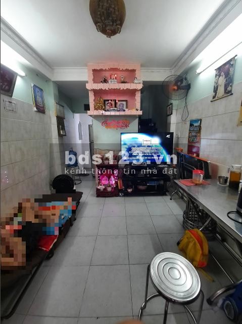 Bán Nhà 5 tầng đúc, dt 3x7.2 hẻm 4m CMT8 P15 Q10, giá 4.7 tỷ, thương lượng