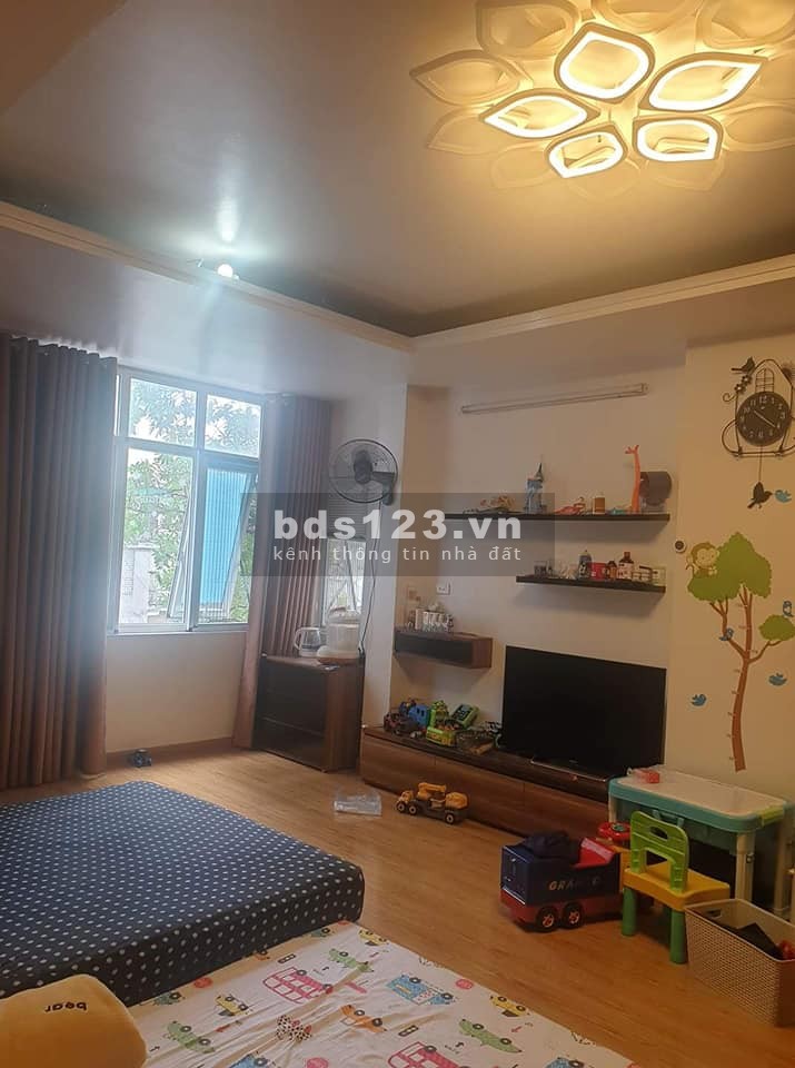 Bán nhà khu phân lô Lạc Trưng ô tô tránh dt 58m2 x 6 tầng, mt 8m