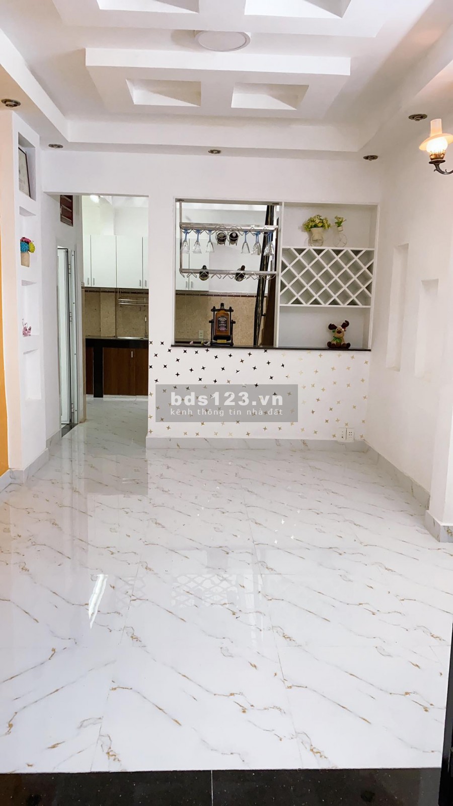 Vòng xoay Lăng Cha Cả, Quận Tân Bình bán nhà đường Hoàng Văn Thụ, phường 4, dt 46m2, nở hậu giá 6.2 tỷ