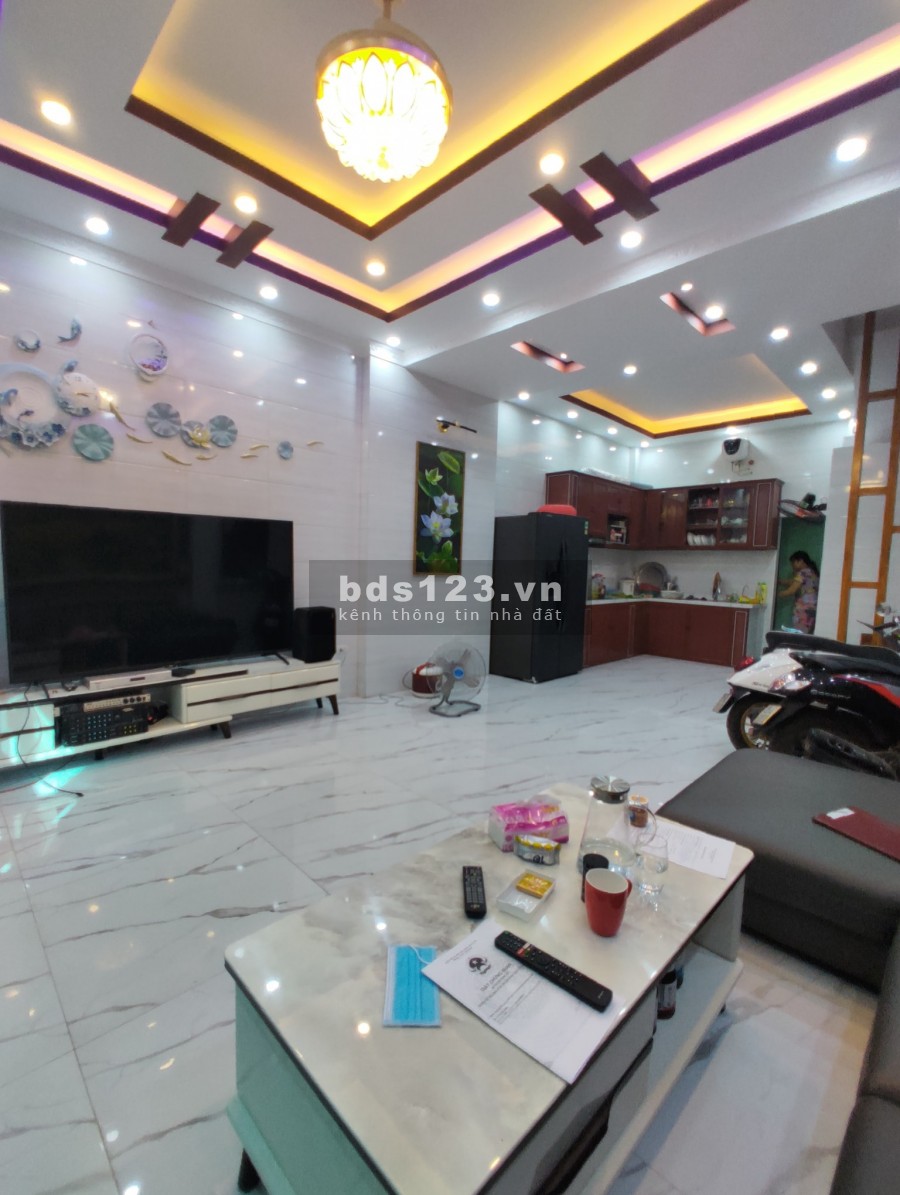 Bán nhà Ngọc Thụy 45m2*4T, 20m ra ô tô tránh, nhà mới đẹp long lanh, giá yêu thương 3.1 tỷ