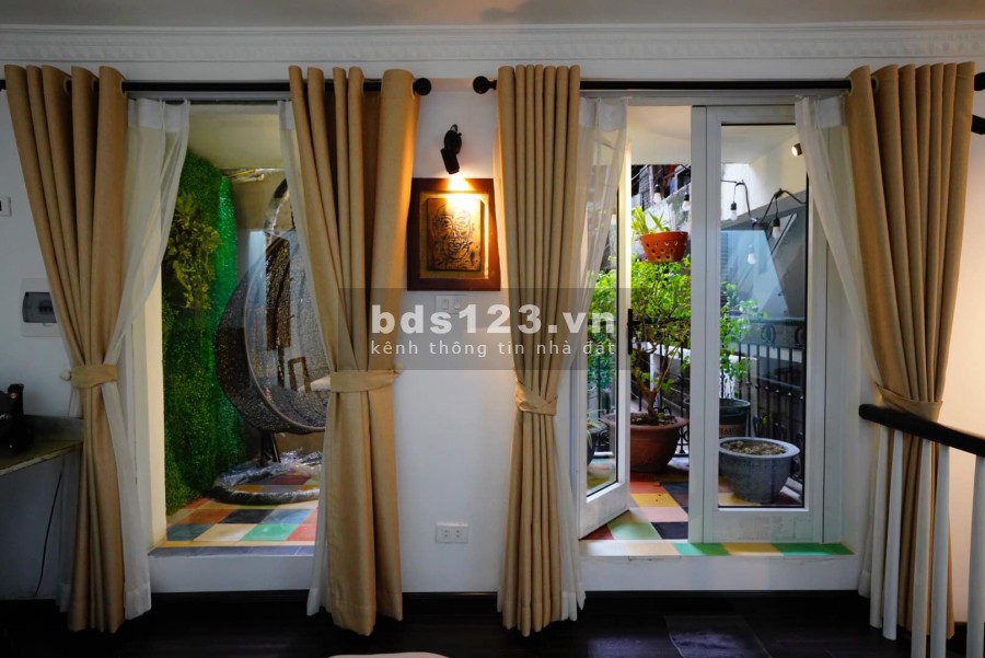 Chỉ 3 tỷ có nhà 40m2 phố cổ Hoàn Kiếm cách mặt phố 5m