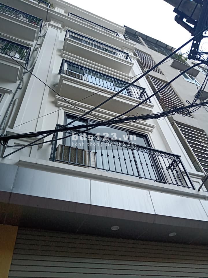 Bán nhà trọ cao cấp Phùng Khoan, dt 35m2, 6 tầng, 9 phòng, thu nhập 420 triệu/năm giá 4.25 lh 0902083139