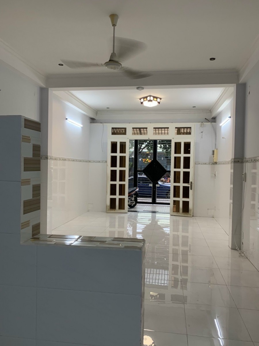 Bán nhà mặt tiền đường số 23, Quận 6 mùa Covid, diện tích 90m2, giá 16 tỷ