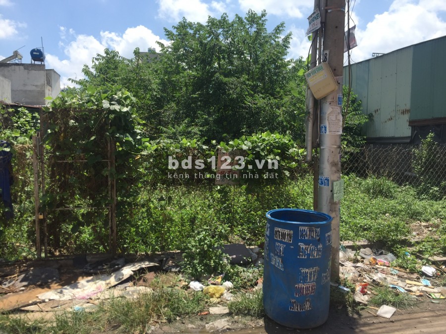 Bàu bàng. Ngay TTHC, đường 6m, giá ngộp, lh 0937083953