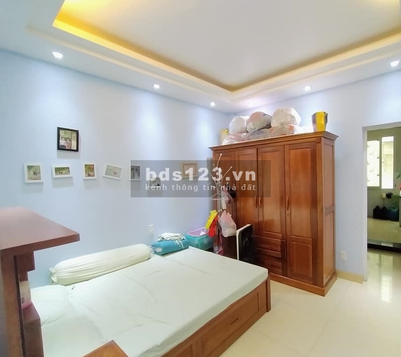 Bán nhà phố Lương Yên, Hai Bà Trưng. 27m x 5 tầng giá 2 tỷ có thương lượng