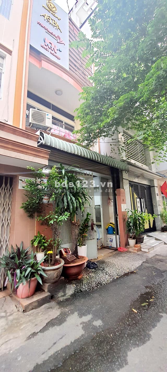 Bán nhà đẹp 3 tầng Thành Thái, Quận 10, DT 4x17m, giá 13.8 tỷ lh 0886880910